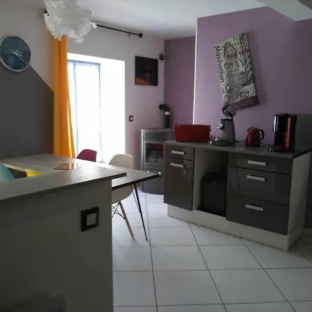 Apartment Agreable Duplex Au Centre De *