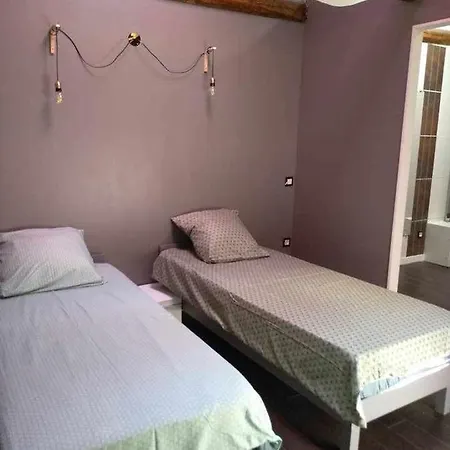 Apartment Agreable Duplex Au Centre De