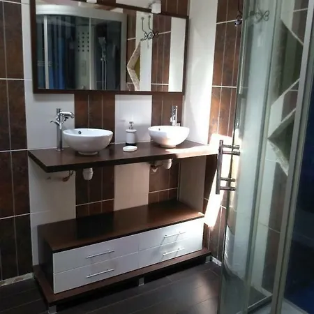 Apartment Agreable Duplex Au Centre De Brioude